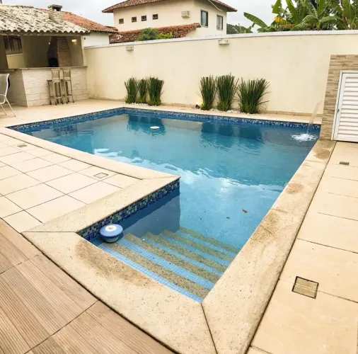 CASA DUPLEX À VENDA EM CAMBOINHAS NITERÓI/RJ