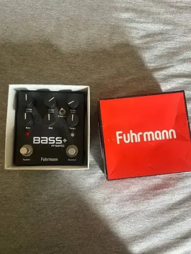 Preamp bass fhurmam pouco uso