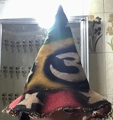 CHAPÉU DE BRUXA NOVO DE SÃO TOMÉ DAS LETRAS