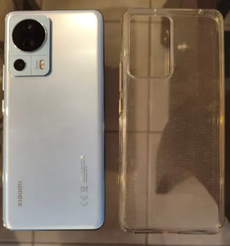 Xiaomi 13 lite impecável.