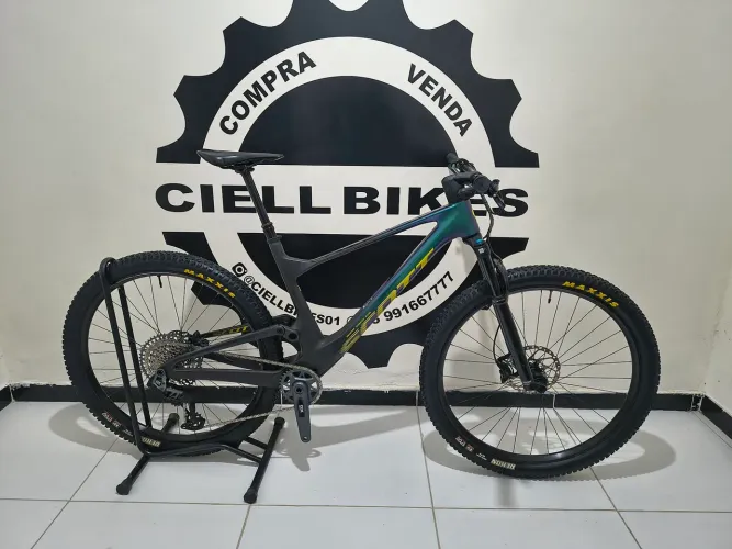 Vendo SCOTT SPARK FULL RC COMP aro 29 tamanho 19 documentada top demais