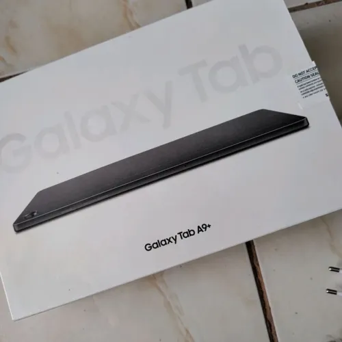 Samsung Galaxy Tab A9+ 64GB Wi-Fi + Caixa e Acessórios