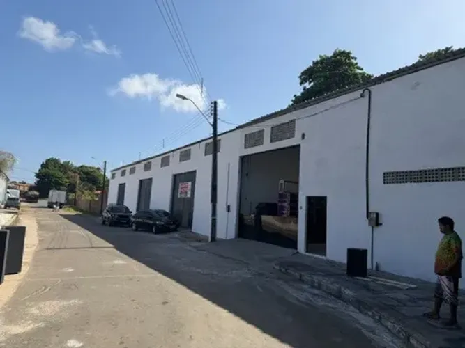 GALPÃO 252m² | PRÓX. AV. GUAJAJARAS E CENTRO ELÉTRICO