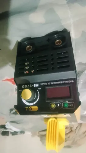 Inversora de solda  Oz mi170d nova sem uso