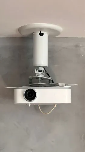 Projetor LG Cine Beam