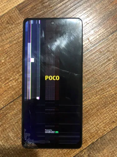 Poco x5 pro 5g 256gb 8gb de memória RAM (tela danificada e precisa de troca)