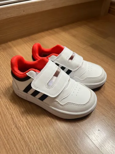 Tênis adidas | usado pouquíssimas vezes