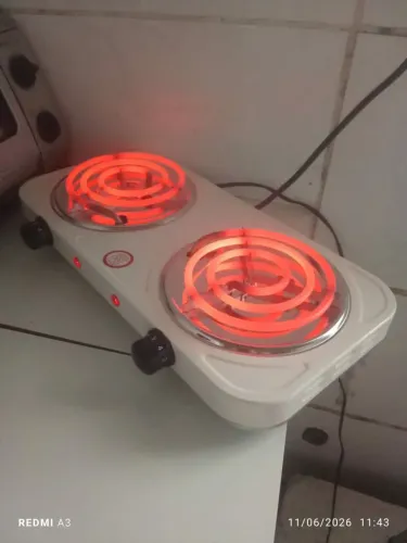 Vende se um fogão