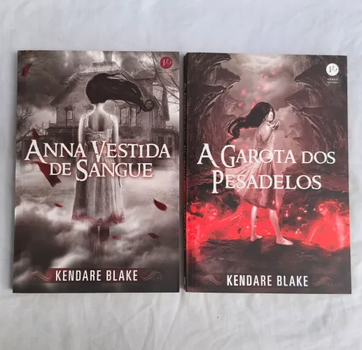 Anna Vestida de Sangue/ A Garota dos Pesadelos - Kendare Blake