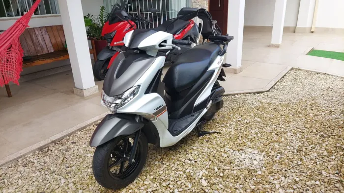 Yamaha fluo 125 abs 2024