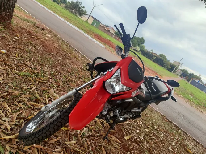 Bros 160 2015/2016 Super Conservada