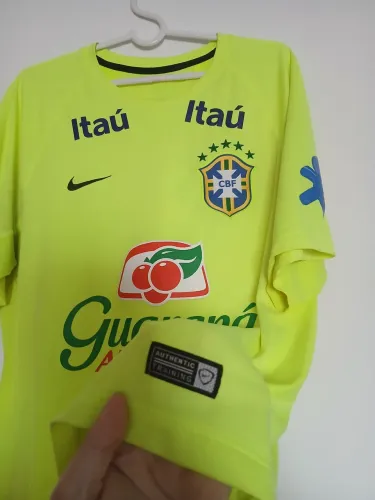 Camisa de Treino Seleção Brasileira Nike Original (2014/2016) - Tamanho M