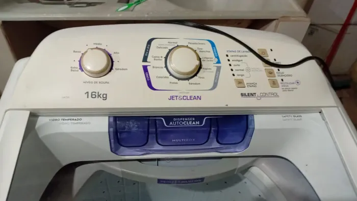 Máquina de Lavar 16 kilos automática modelo mais atual