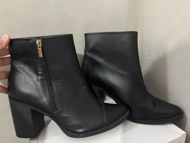 Bota Sapatinho de Luxo