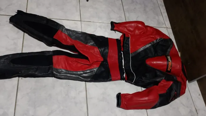 Macacão super moto