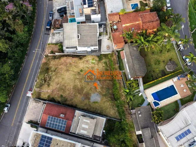 Terreno à venda, 420 m² por R$ 1.680.000,00 - Caputera - Arujá/SP