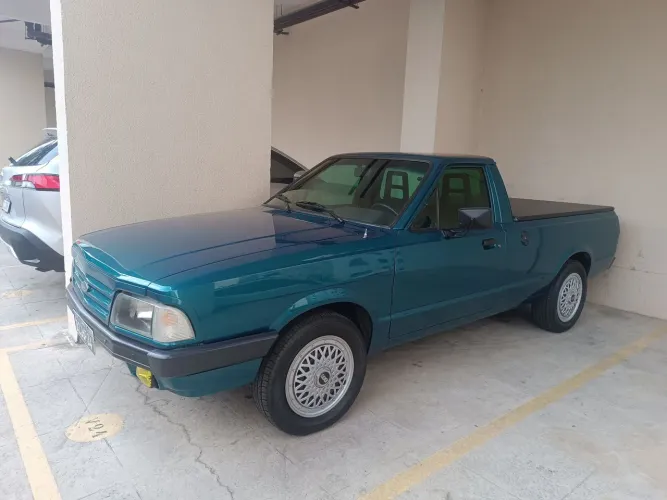 Ford Pampa GL 1.6/ 1.8 (álcool) 1985