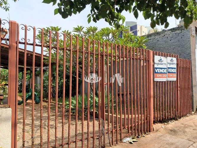 Casa com 3 quartos à venda, 106 m² por R$ 450.000 - Jardim das Américas - Centro de Londri