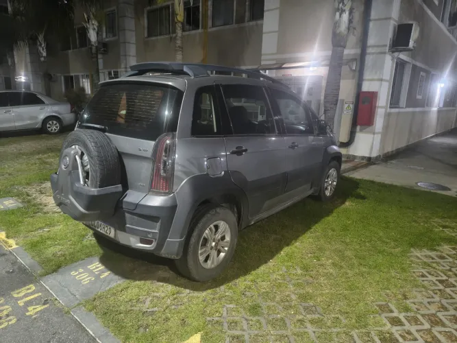 Fiat Idea Adv./ Adv.lock.dualogic 1.8 Flex 5P 2012