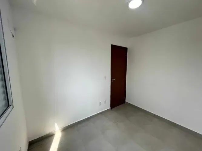 Apto com dois quartos no Planalto - 45m²