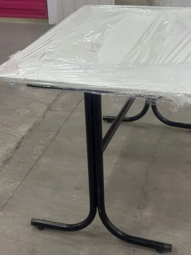 Mesa de jantar branca