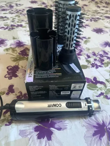 Escova Conair rotativa secadora
