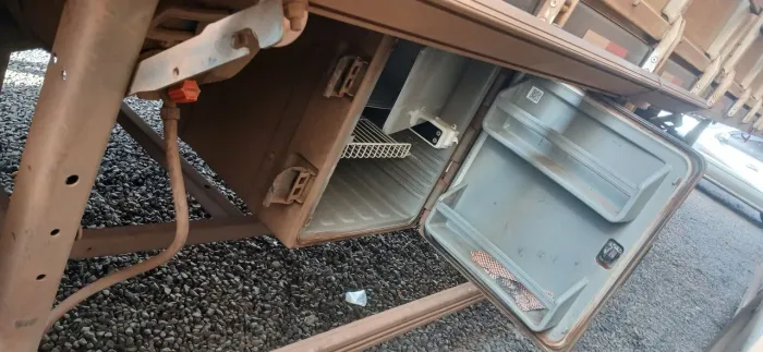 Vendo geladeira resfriar para caminhão externa 