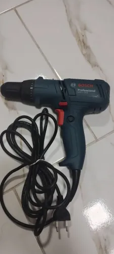 Furadeira e parafusadeira
