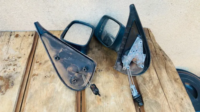 Vendo par de retrovisor do Fiat Palio 2003