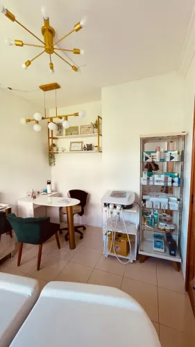 Aluga-se sala comercial 
