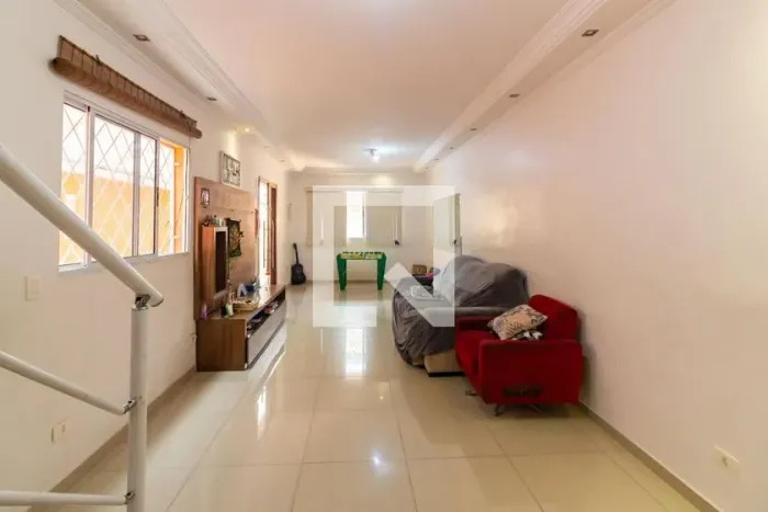 Casa à Venda - Vila Yara, 4 Quartos, 240 m2