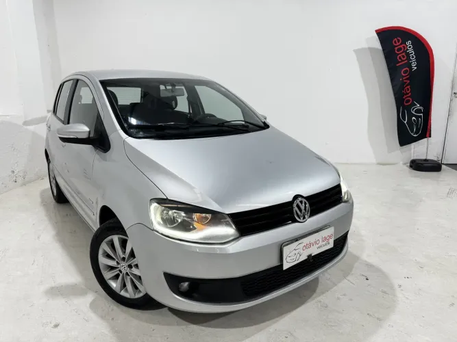 Volkswagen Fox 1.6 MI Total Flex 8V 5P 2011