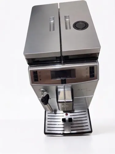 Maquina de café expresso em café em grãos Saeco Lirika revisada