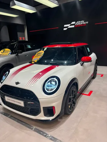 Mini Cooper John Works 2.0 Turbo 3P Aut. 2026