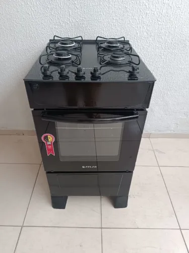 Fogão atlas 4 bocas manual mesa de vidro.