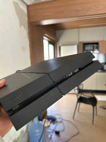 PS4 + 3 controles + jogos Livre teste