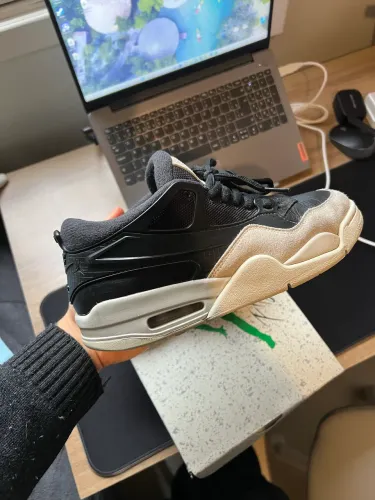 Tênis Nike Jordan 4 rm