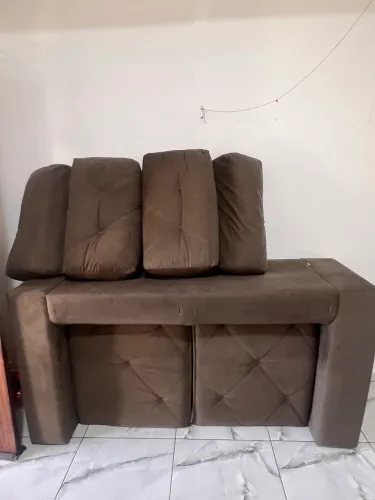 Sofá semi novo 