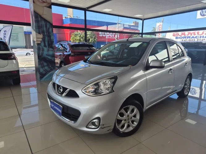 Nissan March SV 1.6 16V Flex Fuel 2015