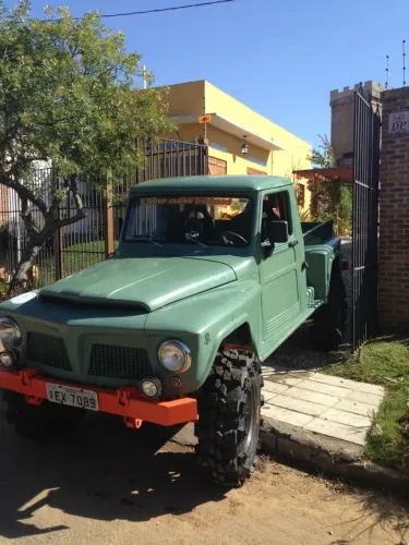 Ford F-75 4X4 2.3 2021