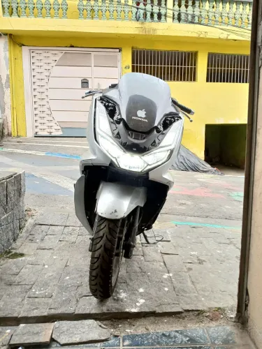 Honda PCX 150 DLX - Apenas 17 mil km - (Abaixo da FIPE)
