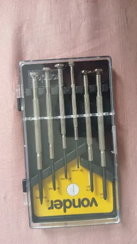 Jogo de chaves de precisão vonder( nunca usado)