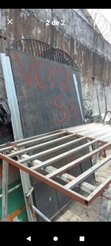 Portão de chapa