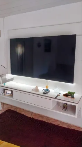 TV 70° polegada
