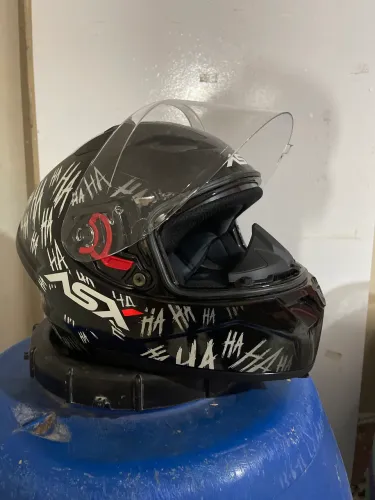 Capacete 123