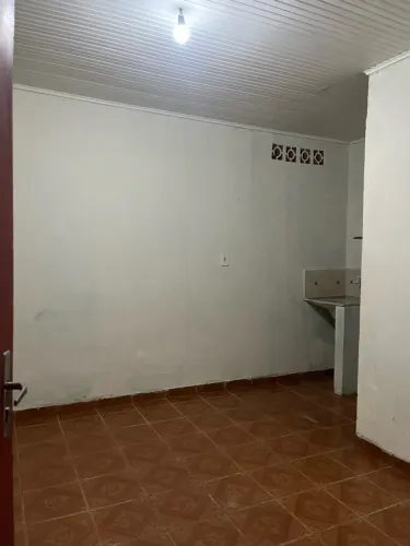 Alugo apartamento