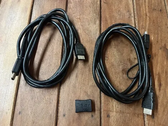 2 cabos hdmi + extensor = 4 metros