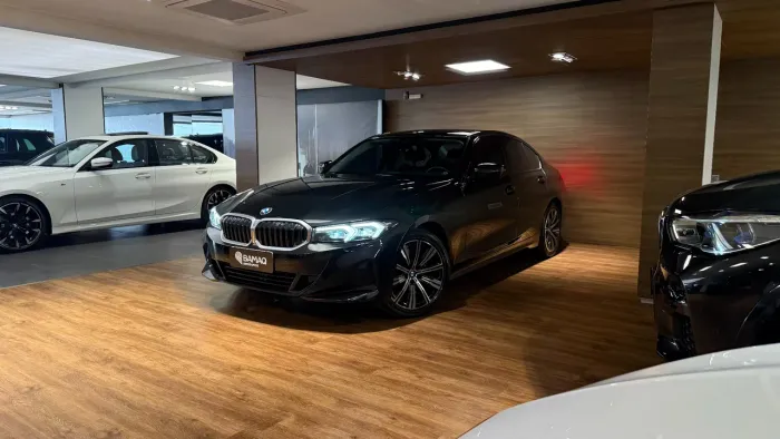 BMW 320I 320i 2023