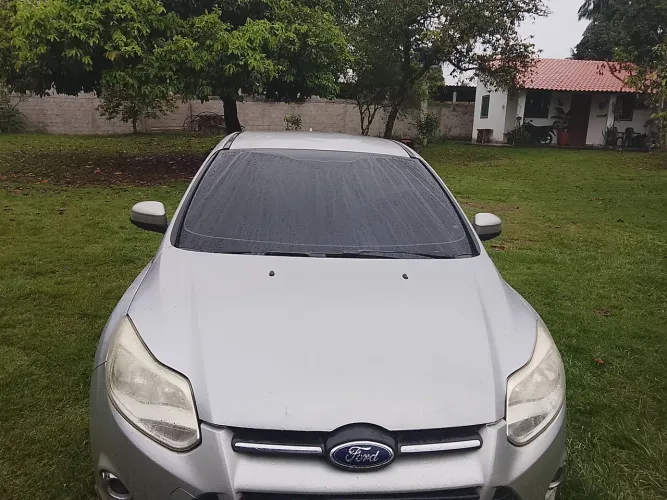 Ford Focus 1.6 S/1.6 SE Flex 16V 5P AUT 2014