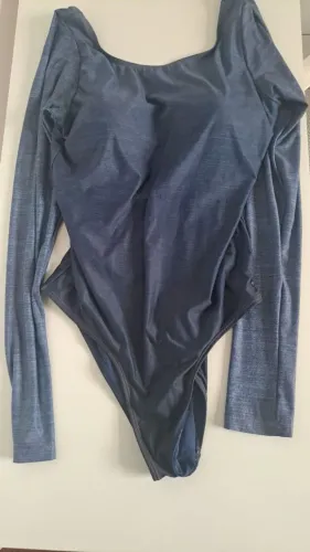 Body track & field com bojo,tipo jeans tamanho P lindo!